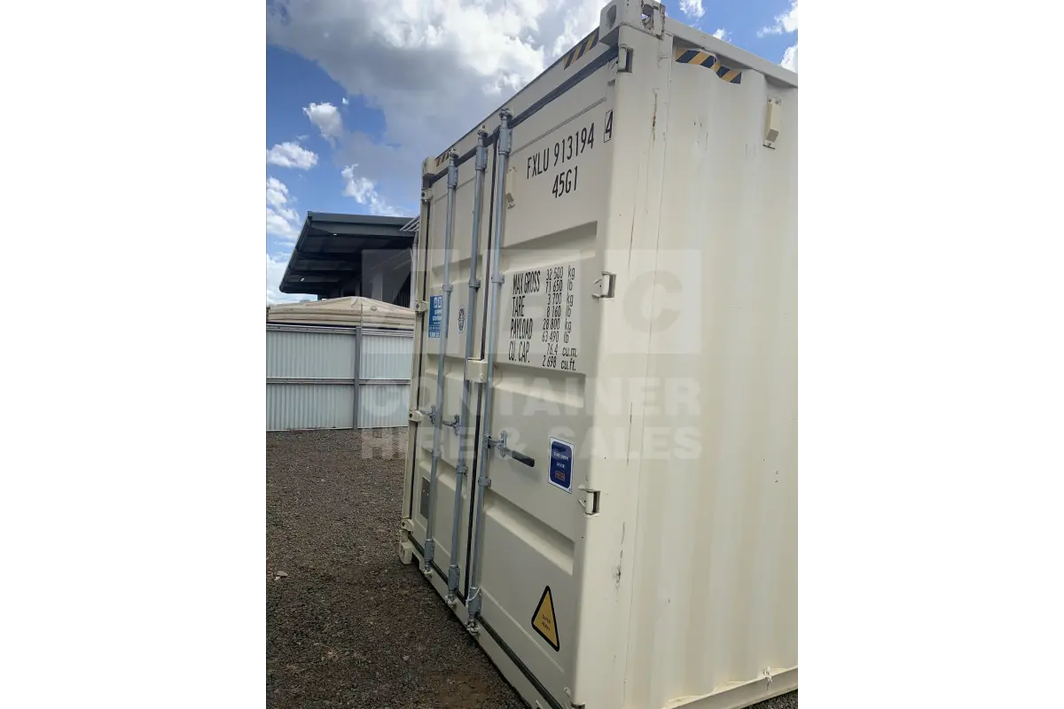 Container product image.