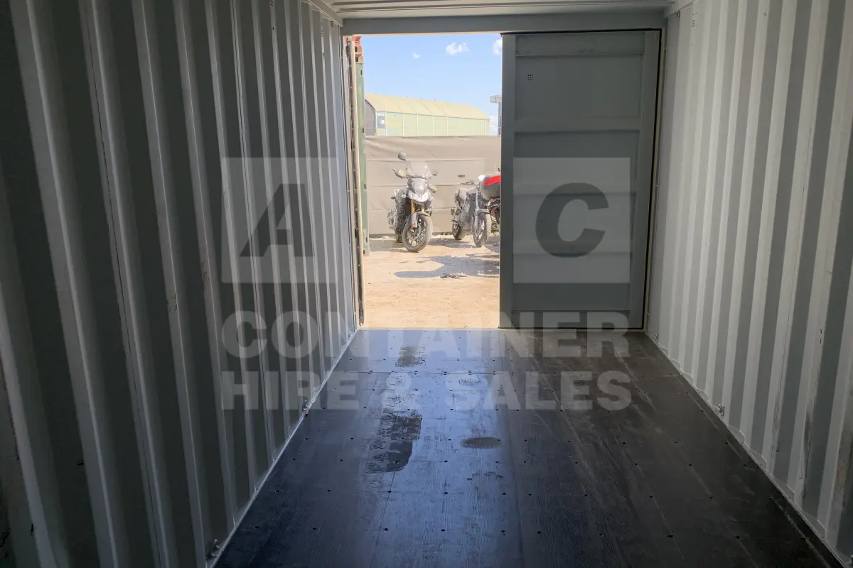 Container product image.