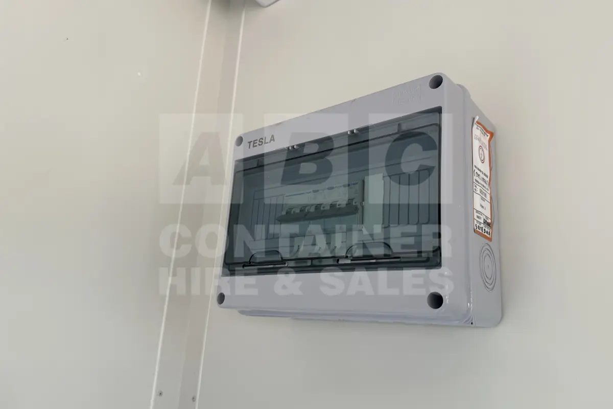 Container product image.
