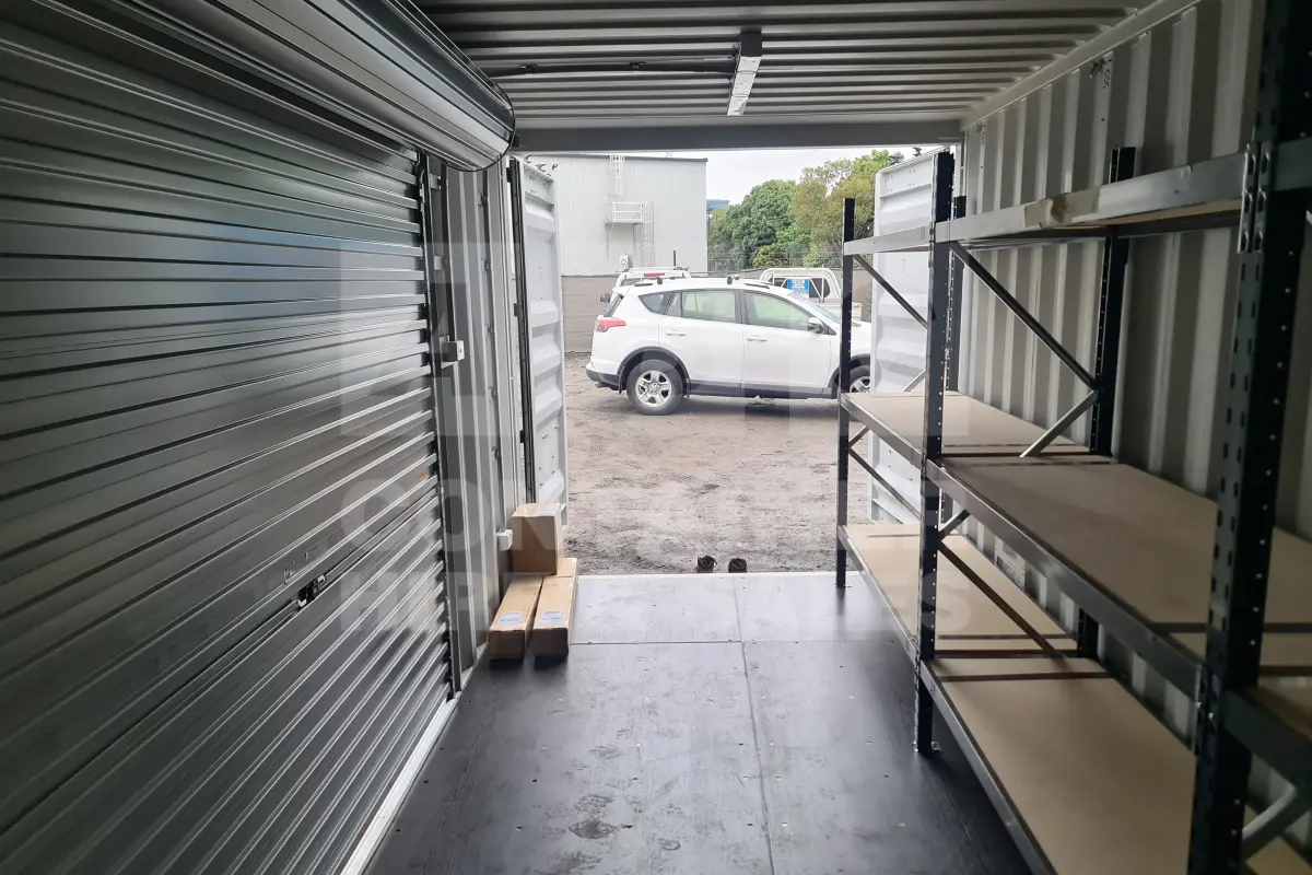 Container product image.