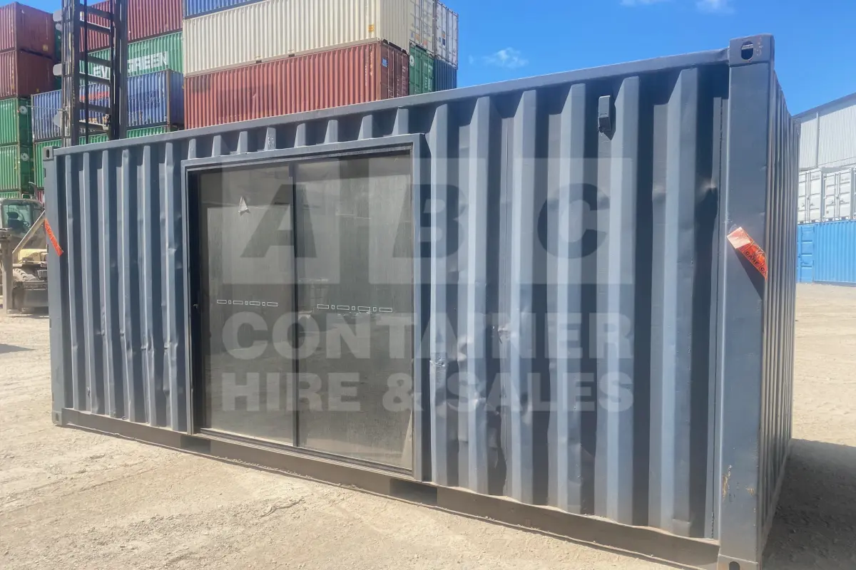 Container product image.