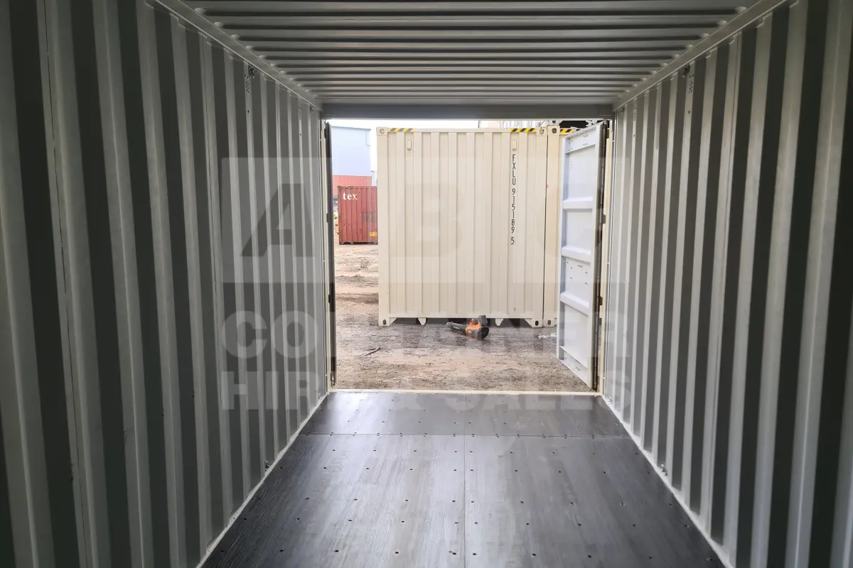 Container product image.