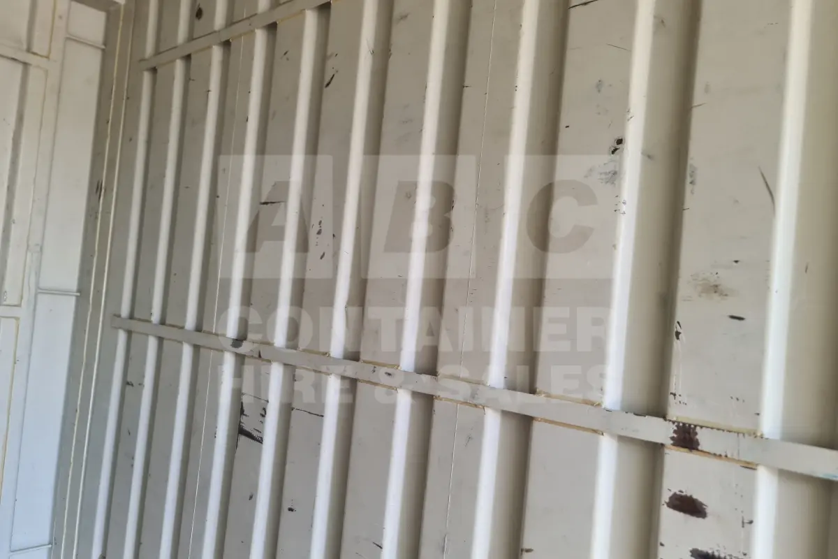 Container product image.
