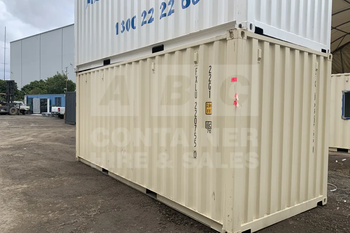 Container product image.