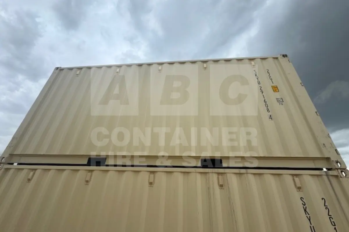 Container product image.