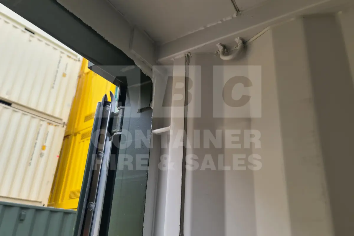Container product image.
