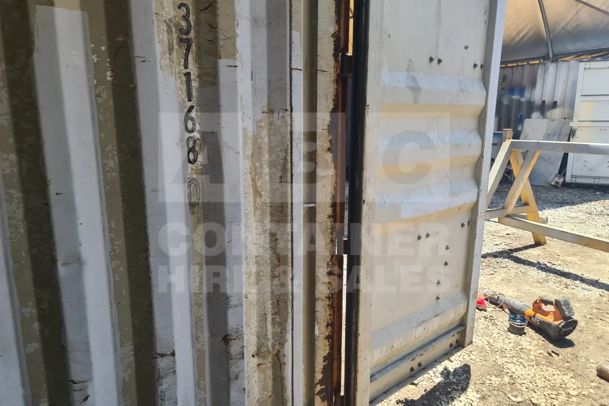 Container product image.