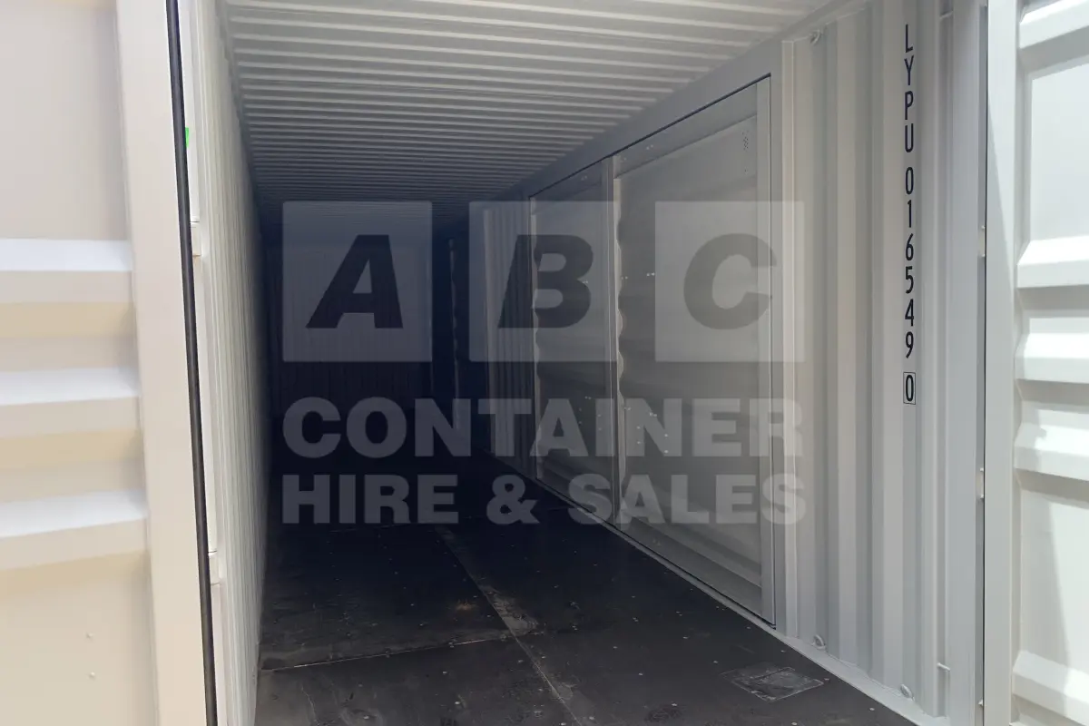 Container product image.