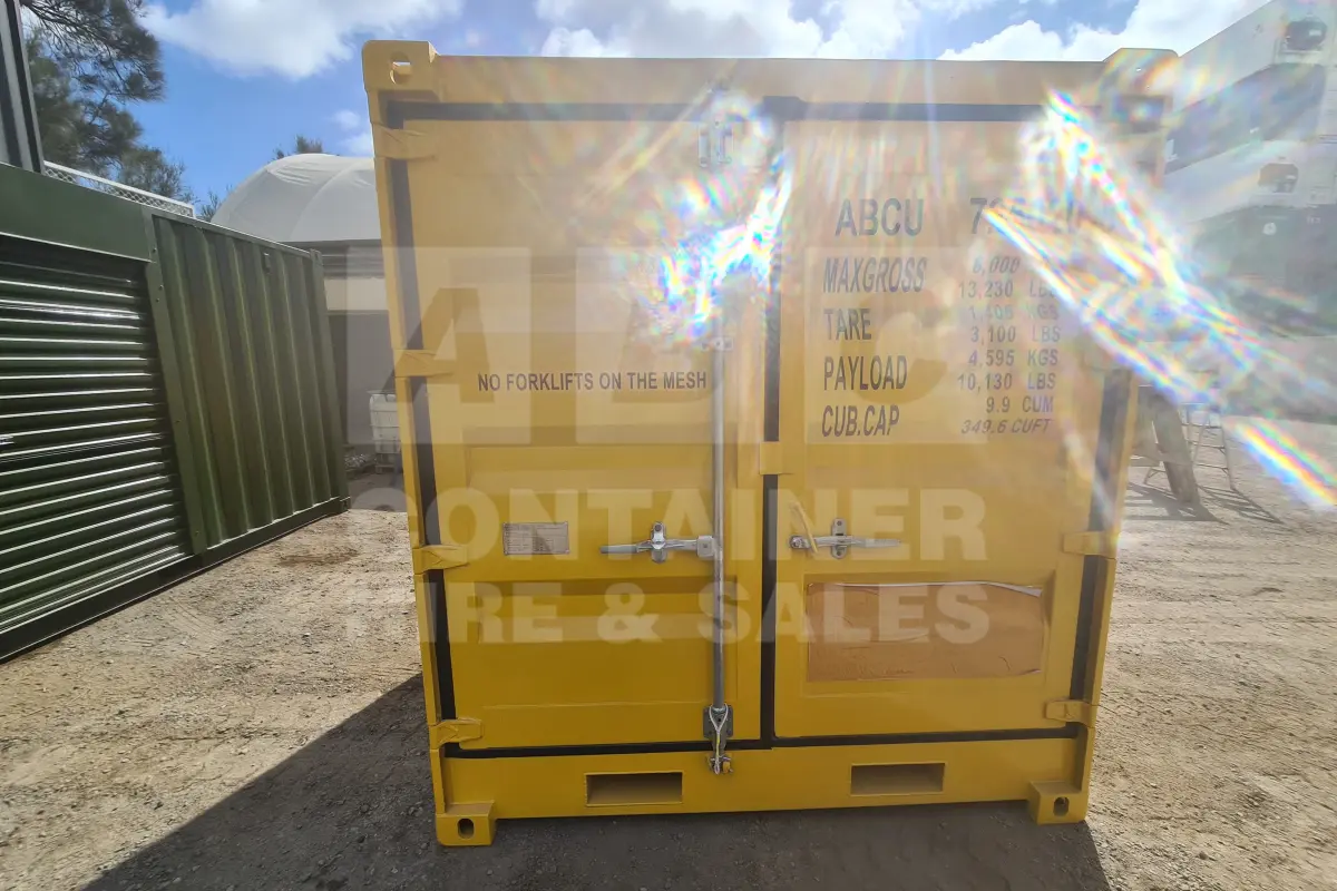 Container product image.