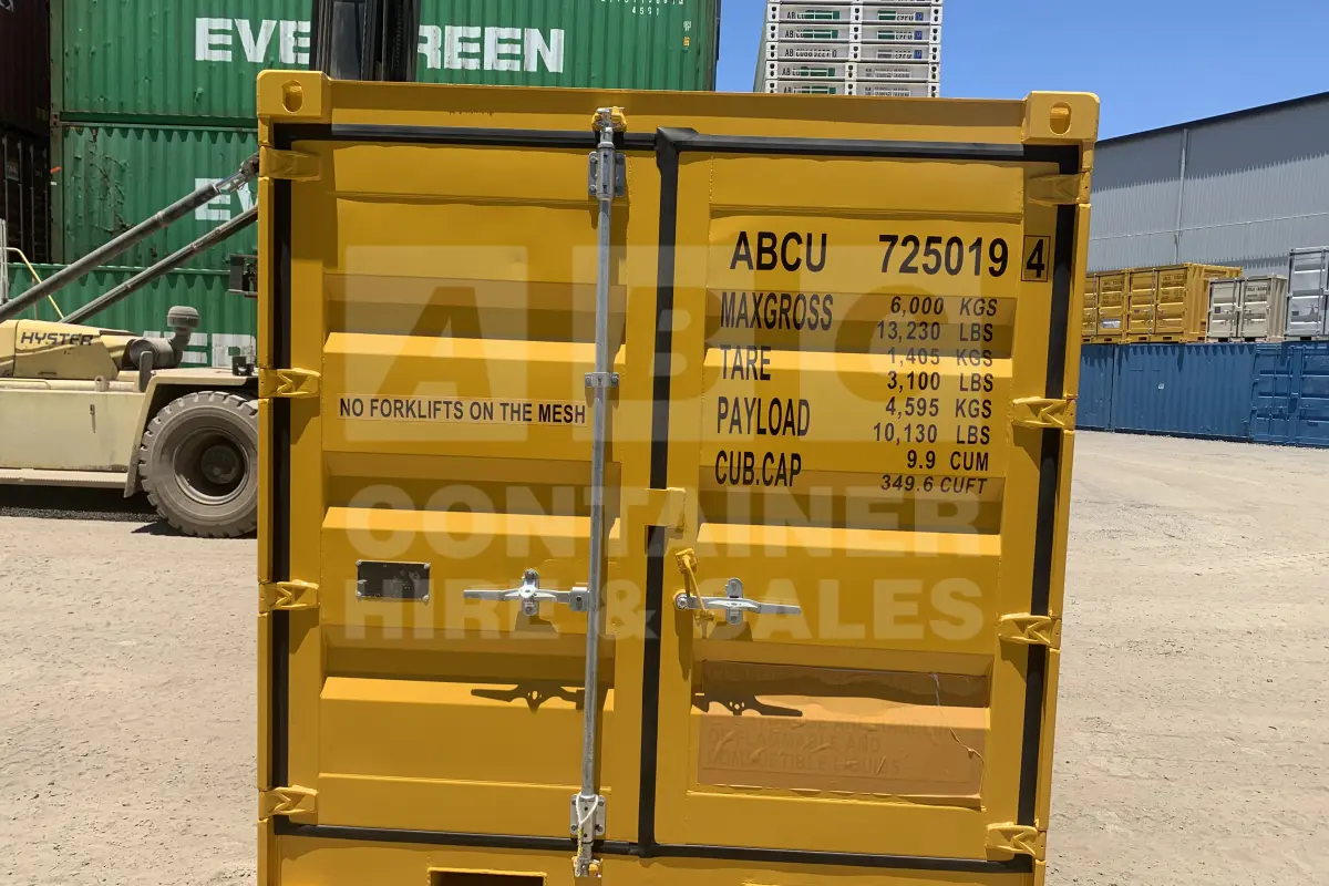 Container product image.