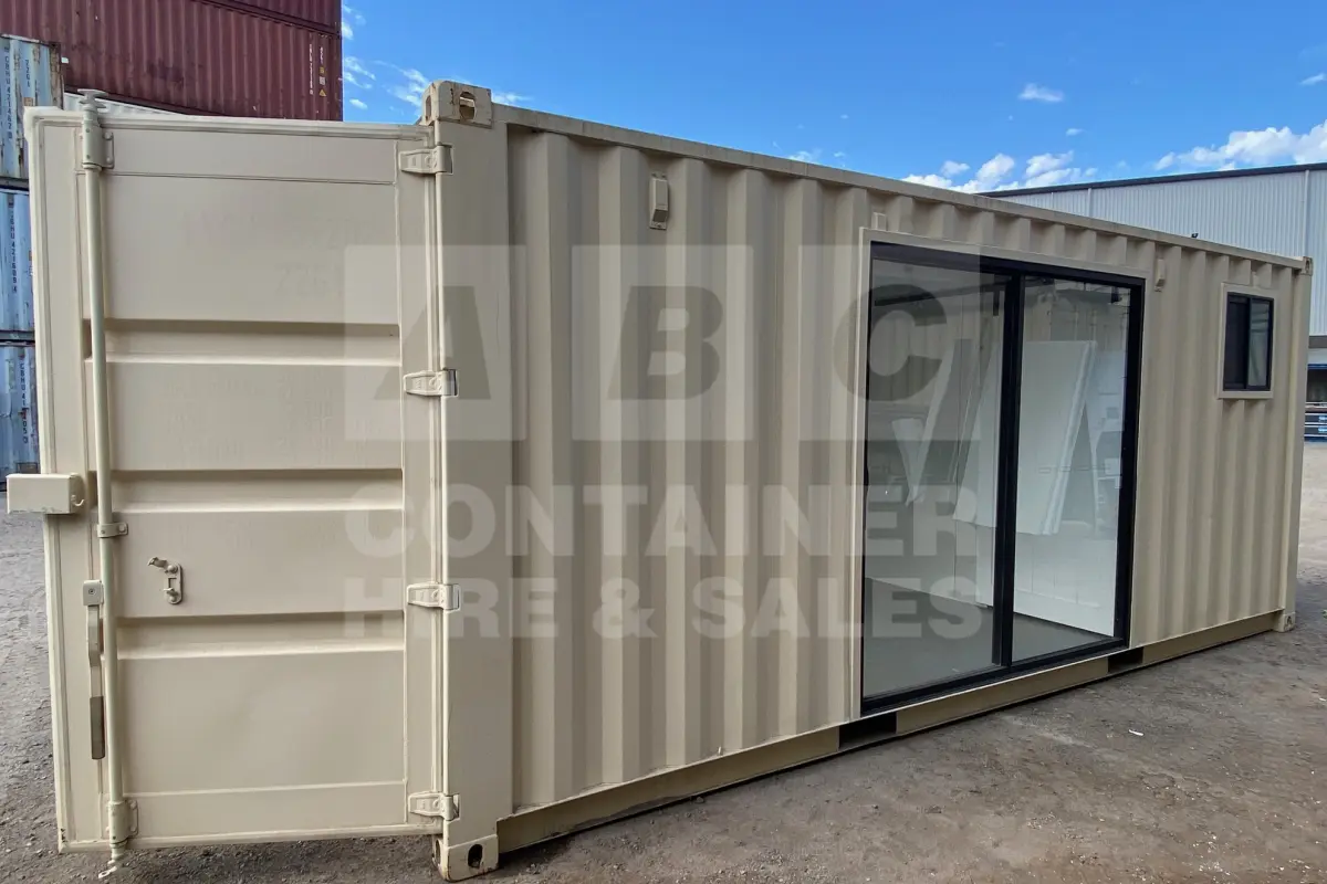 Container product image.