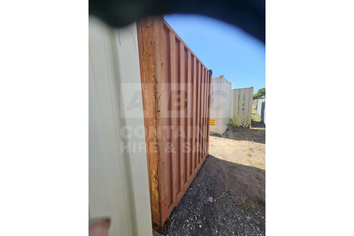 Container product image.