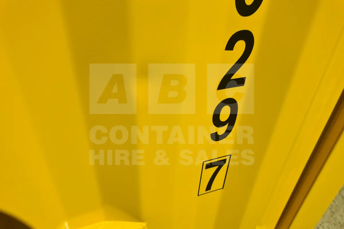 Container product image.