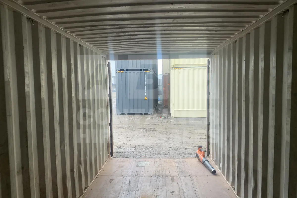 Container product image.