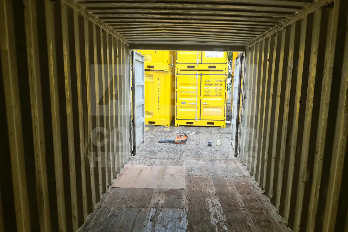 Container product image.