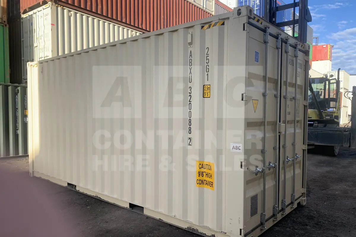 Container product image.