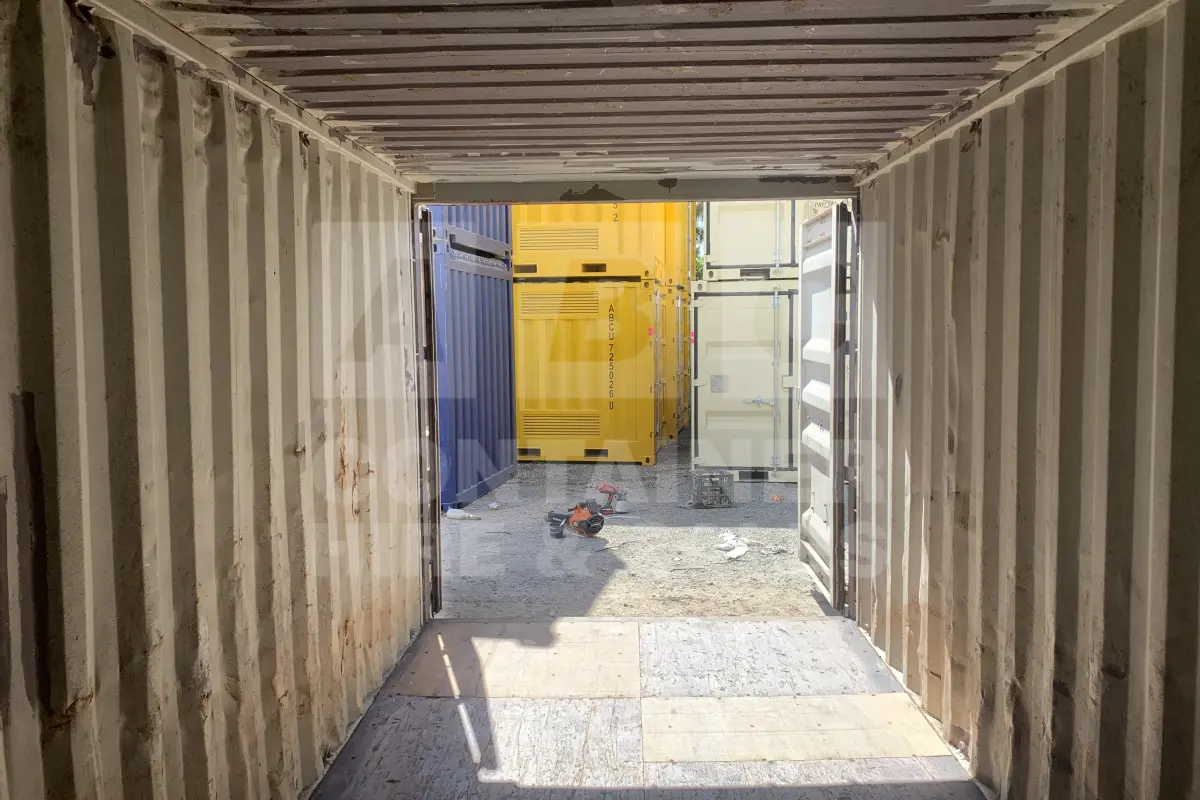 Container product image.