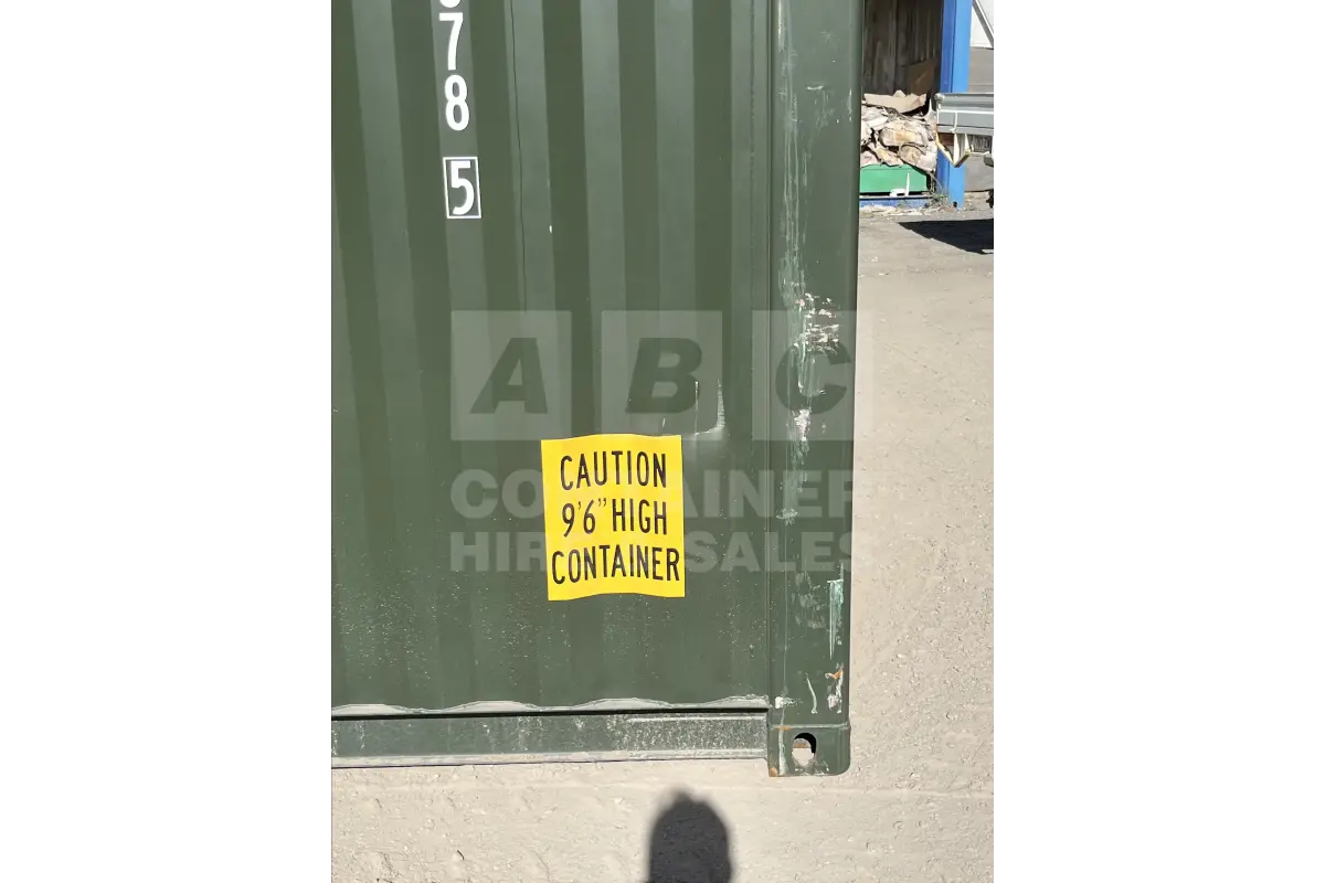 Container product image.