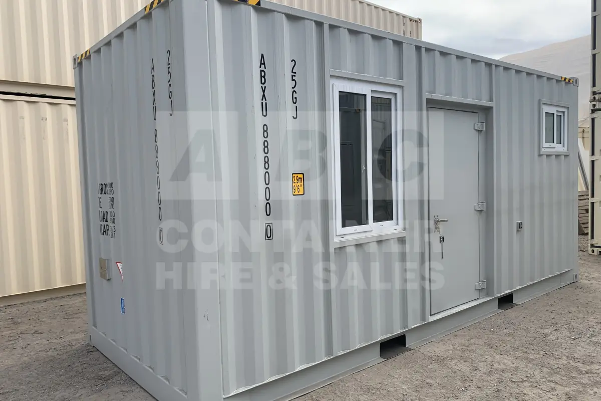 Container product image.