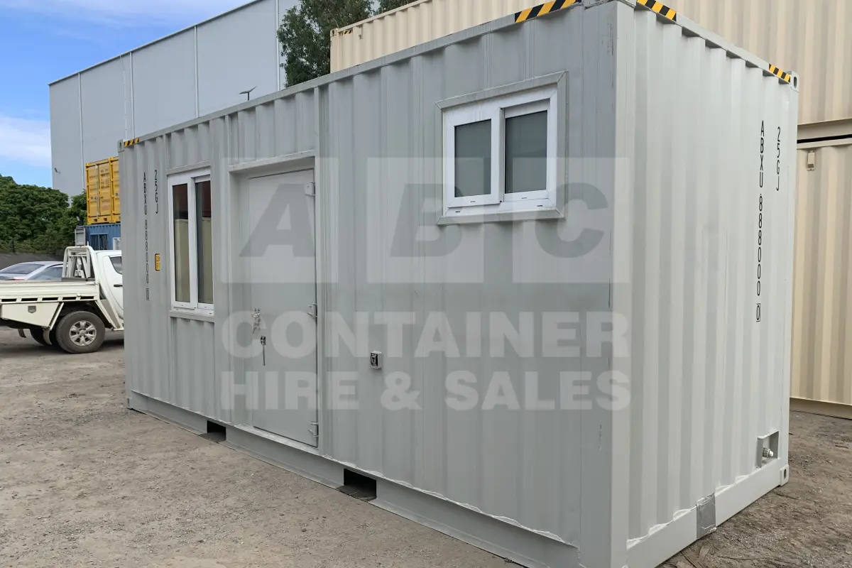 Container product image.