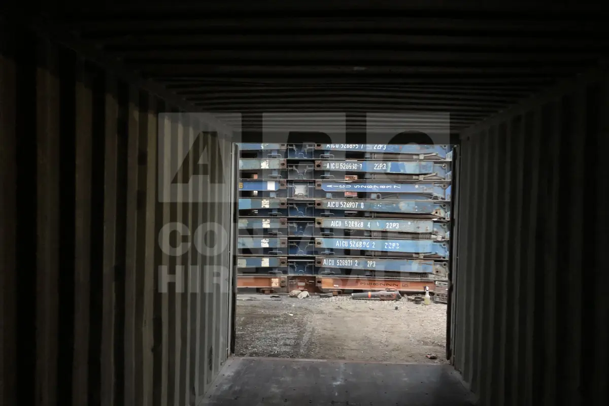 Container product image.
