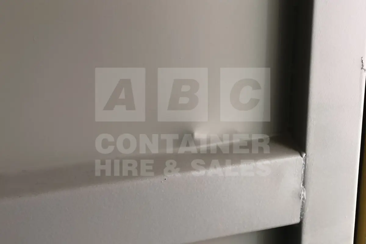 Container product image.
