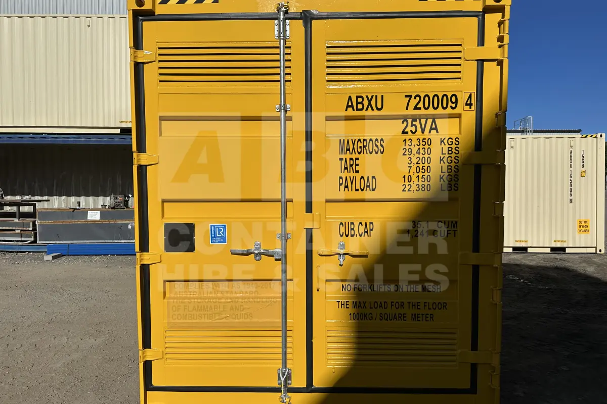 Container product image.
