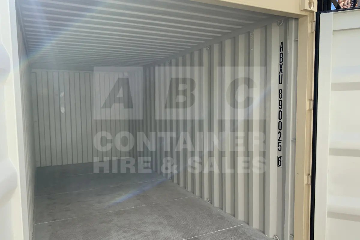 Container product image.