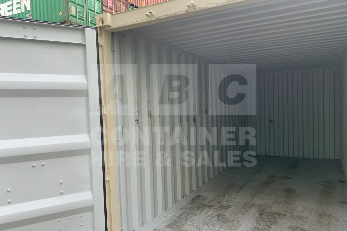 Container product image.