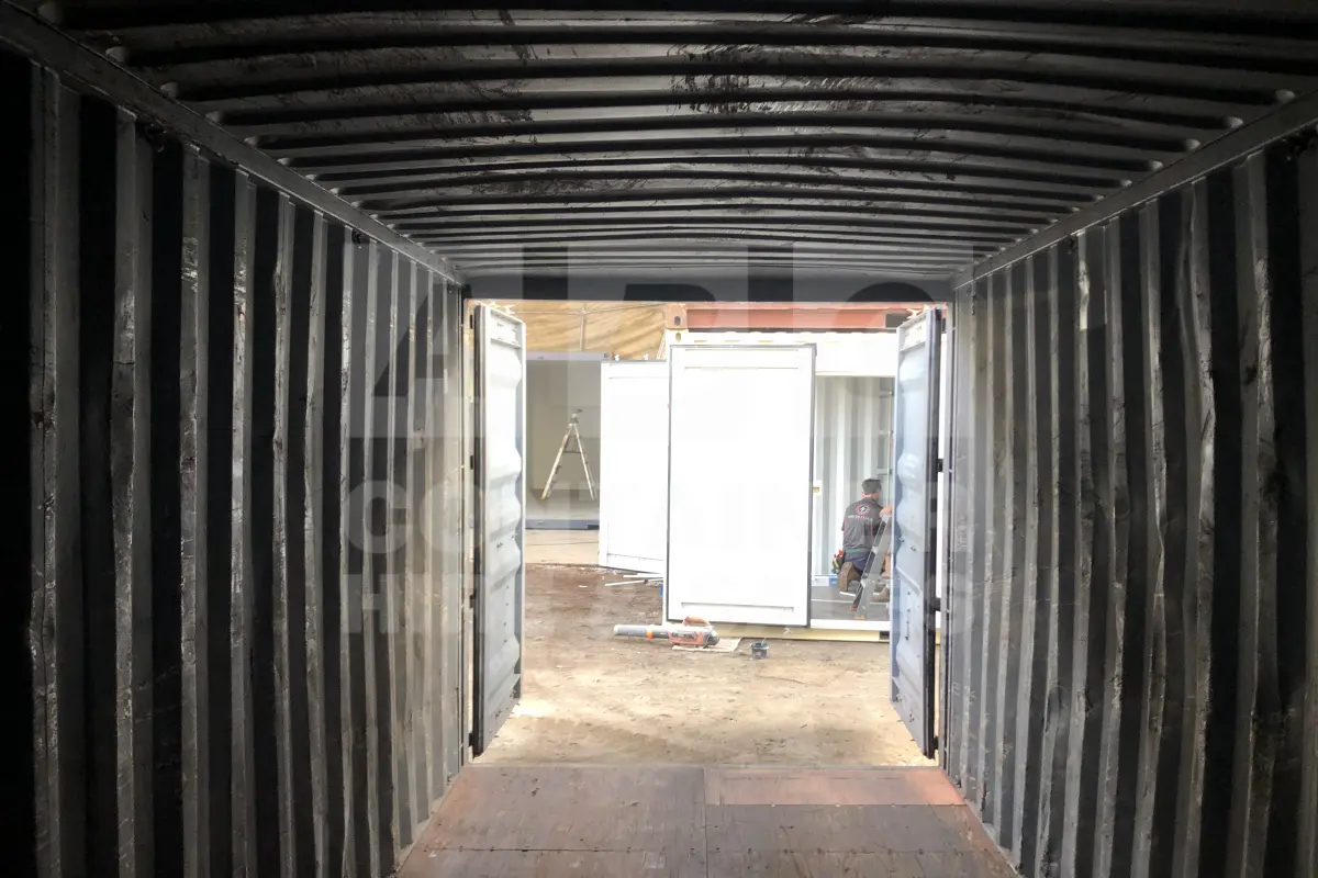 Container product image.