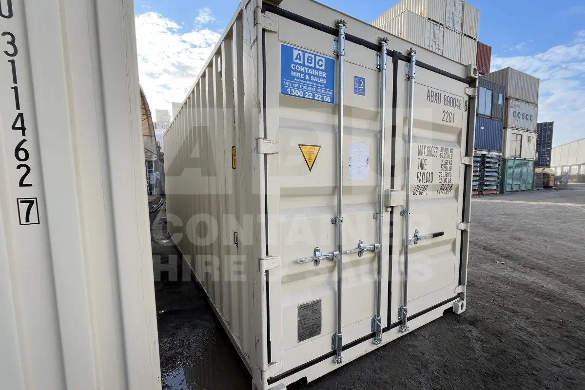 Container product image.