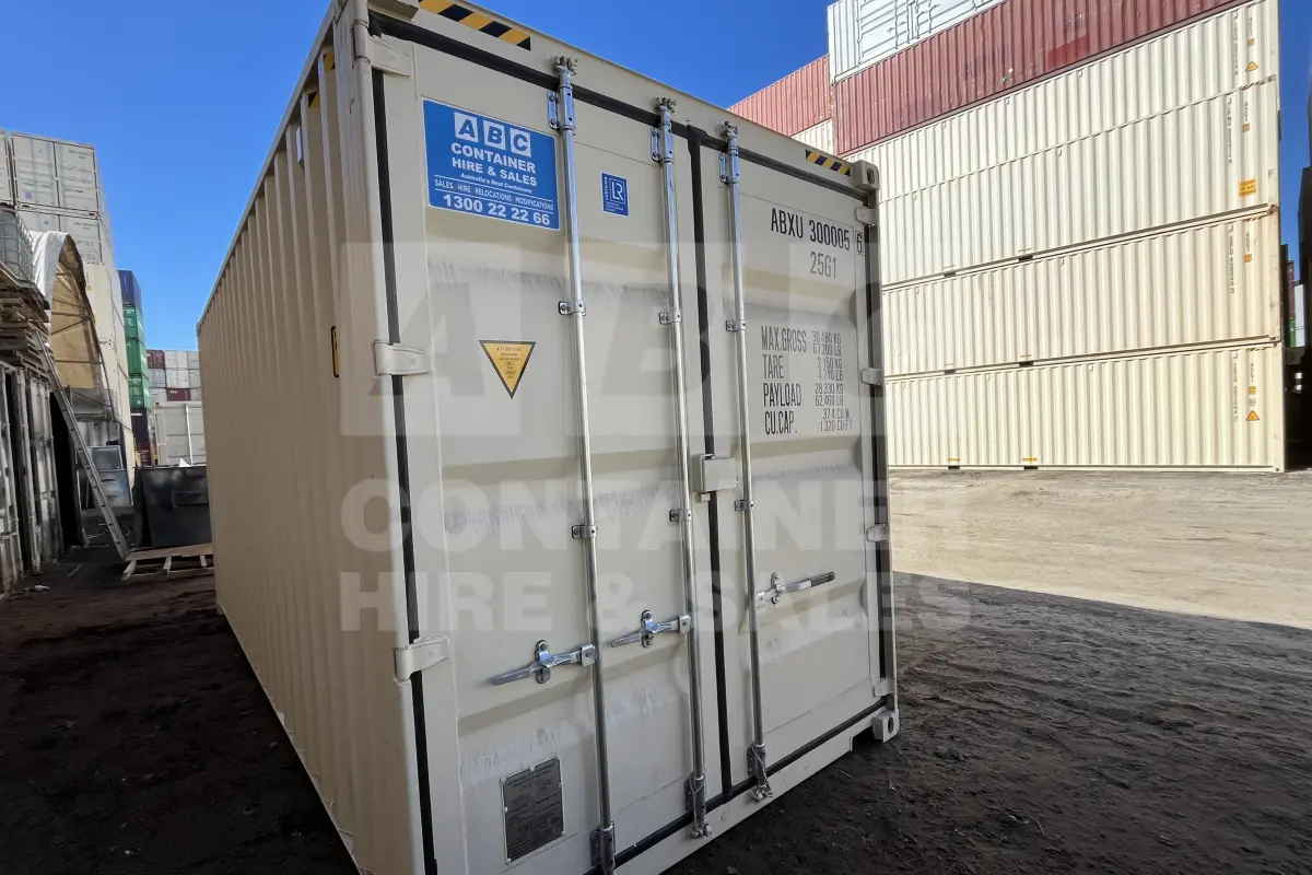 Container product image.