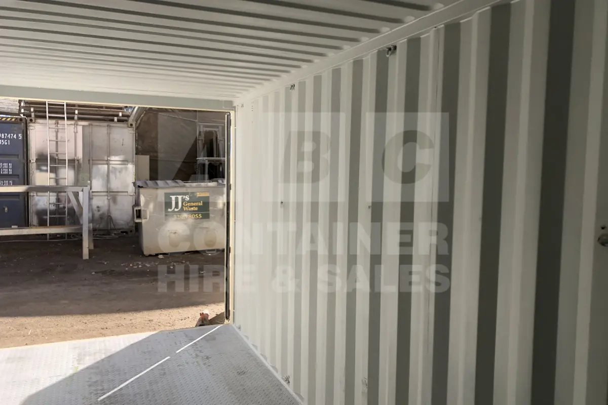 Container product image.