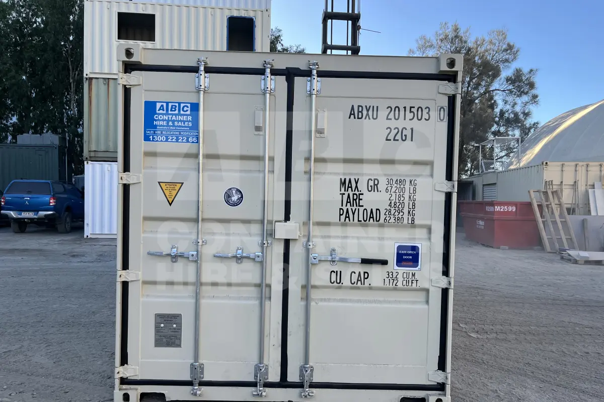 Container product image.