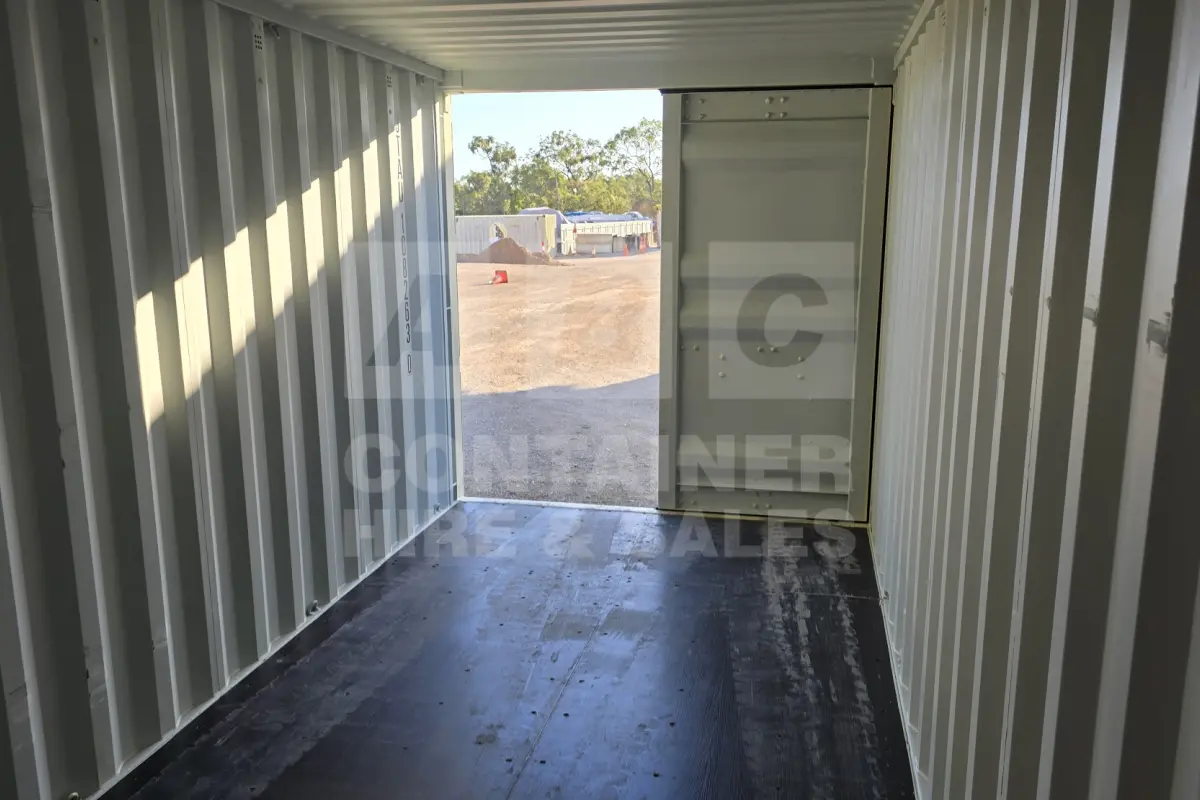 Container product image.