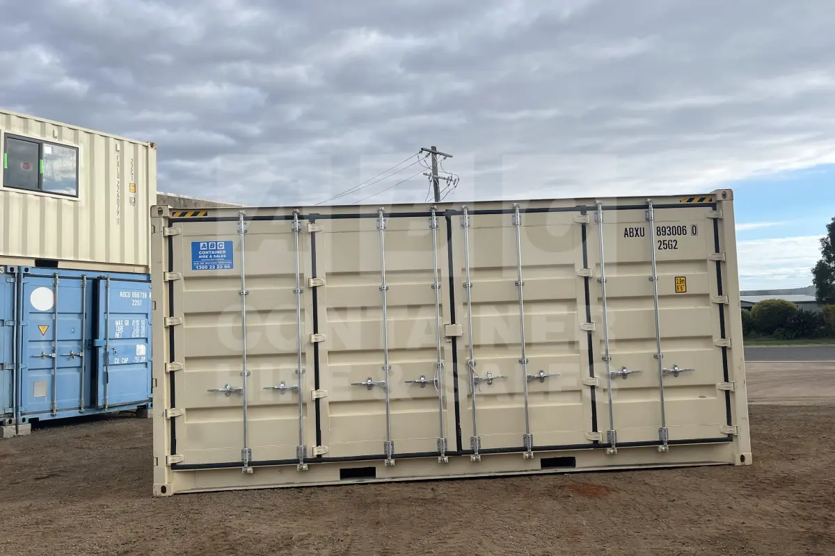 Container product image.
