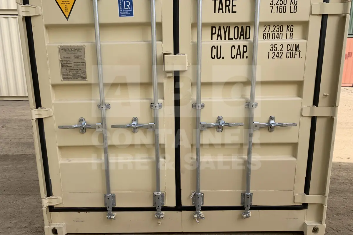 Container product image.