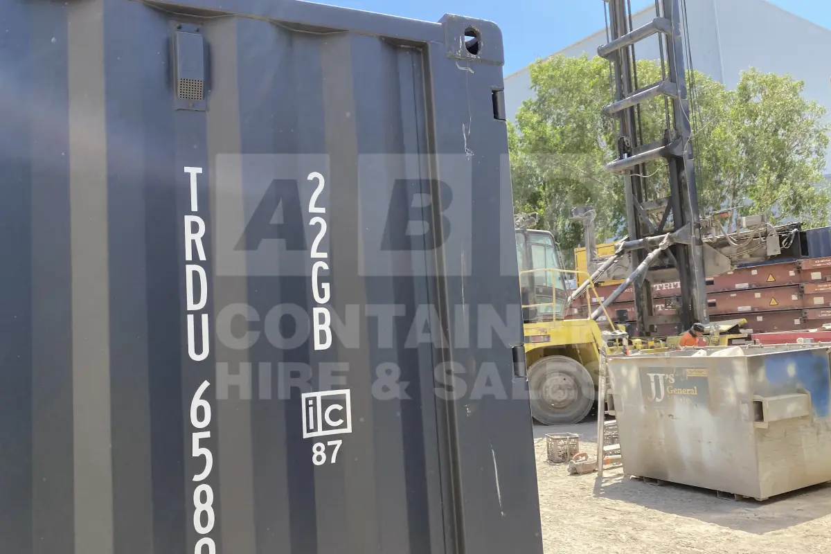Container product image.