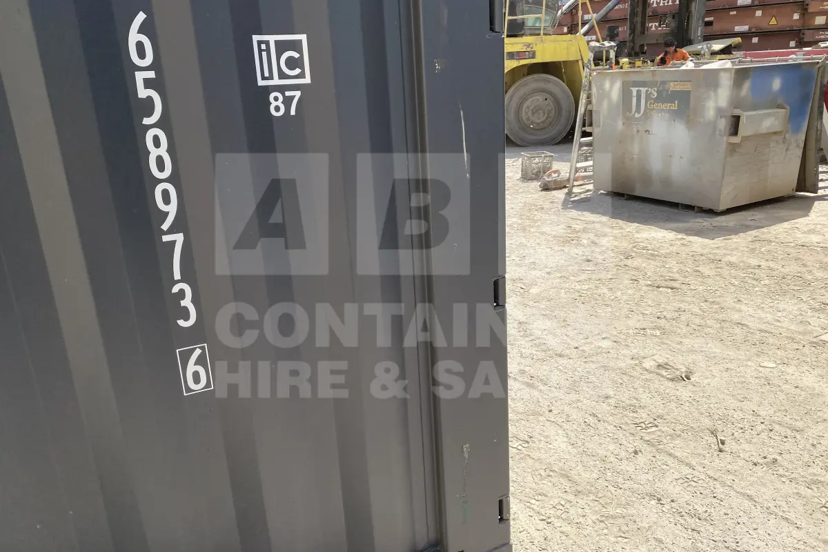 Container product image.