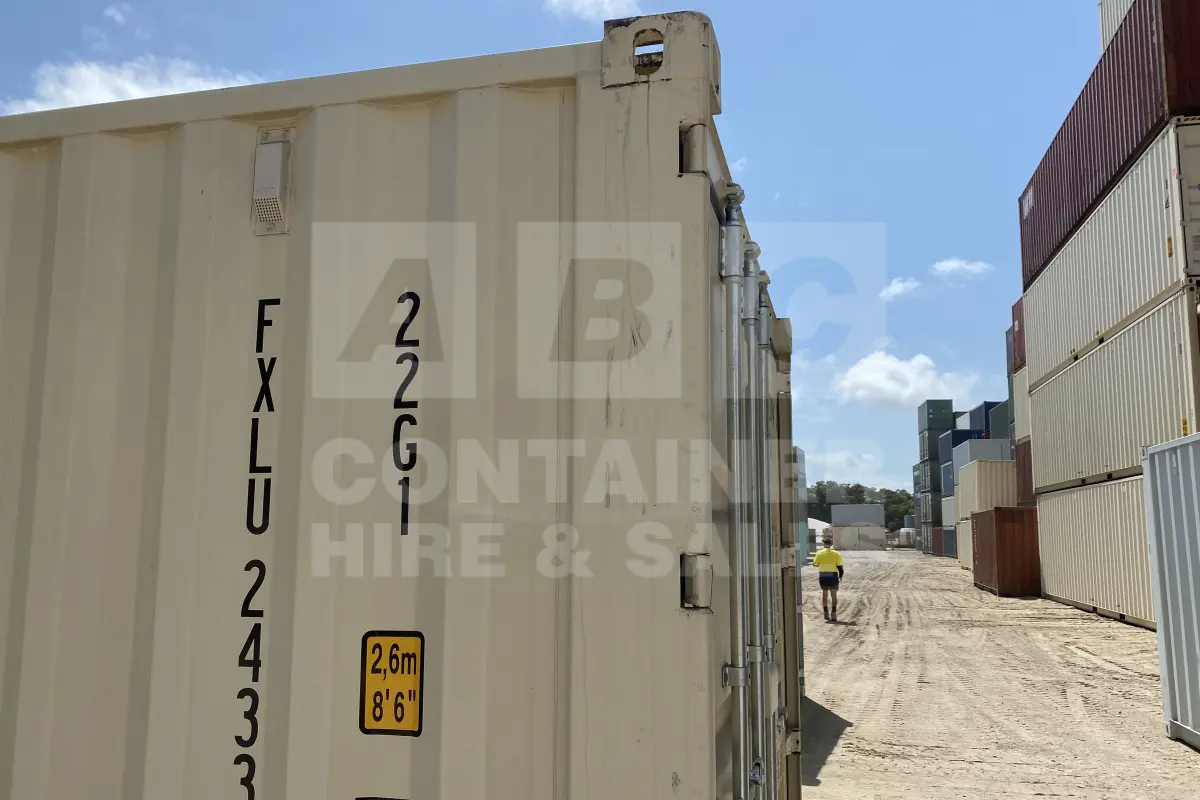 Container product image.