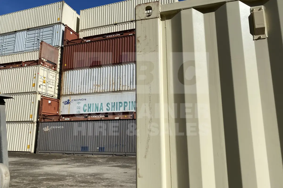 Container product image.