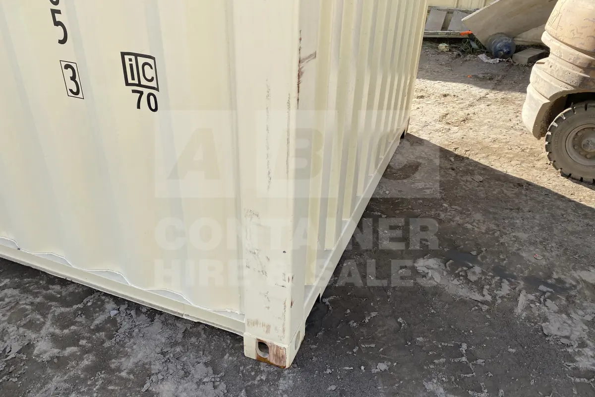 Container product image.