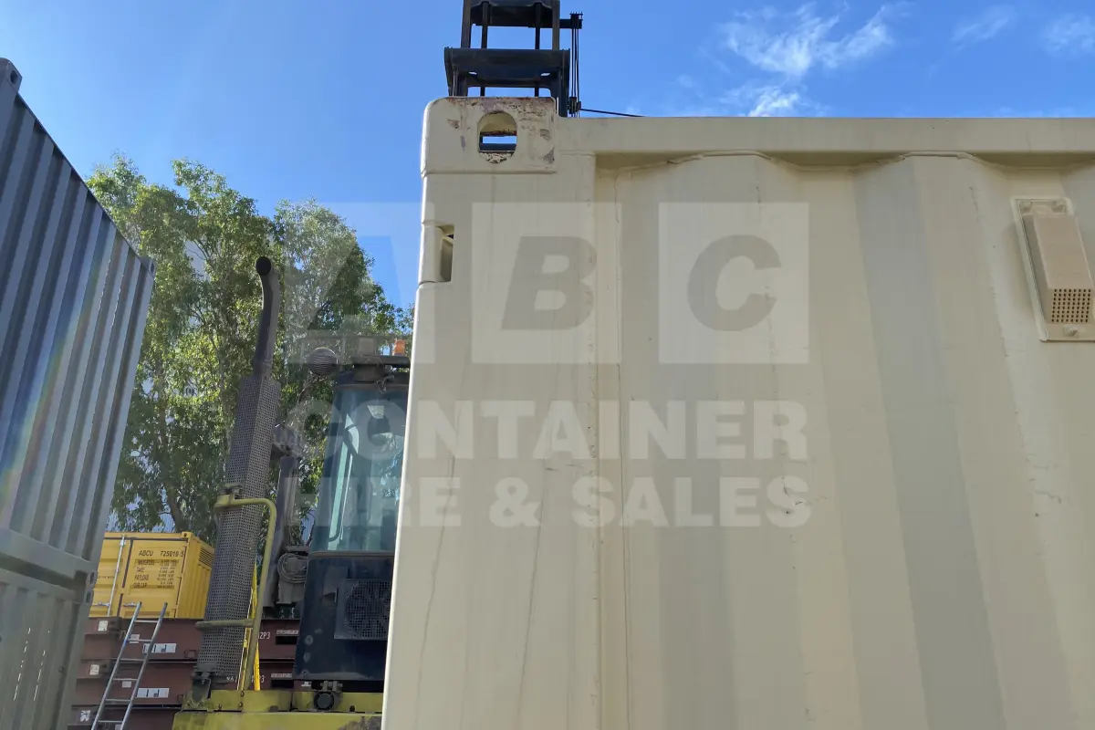 Container product image.