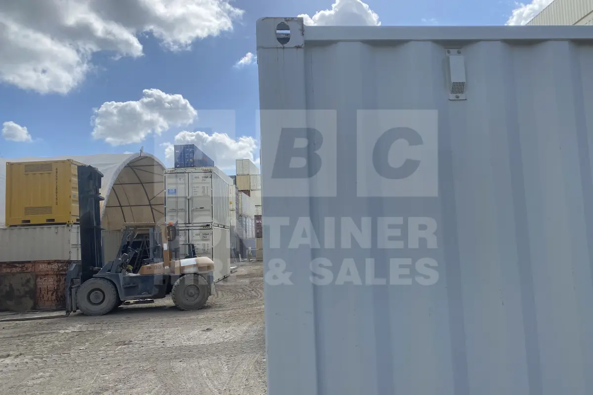 Container product image.