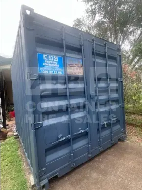 10' Standard Height Shipping Container (Container Door End)