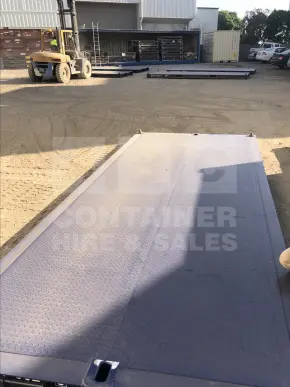 20' Platform (236mm base depth - 3 corner casts on short end)
