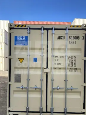 40' High Cube Shipping Container (Steel Floor)