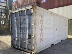 20' Standard Height Refrigerated "Reefer" Shipping Container (Non-Operational, Machinery In)